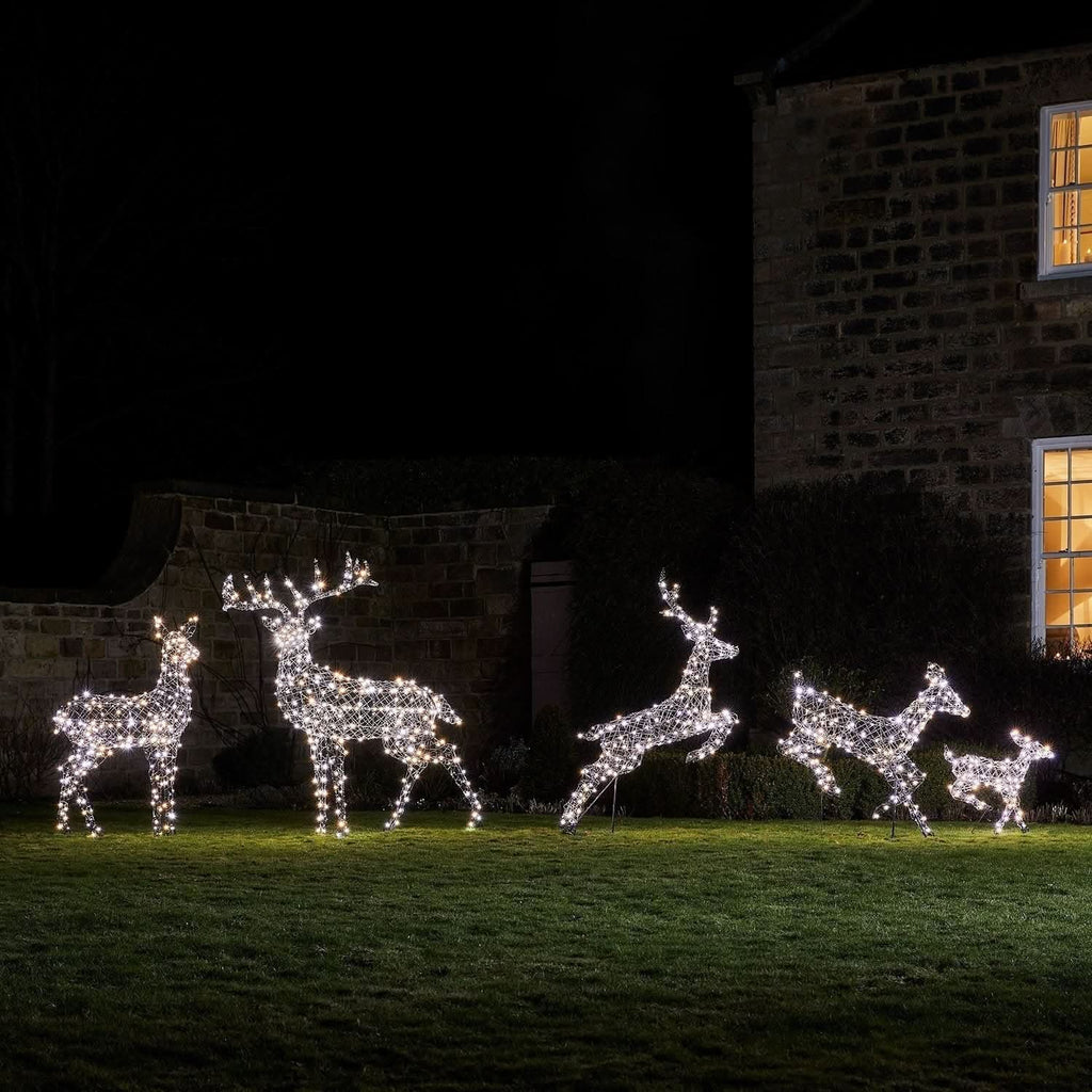 Conjunto Navideño de 5 Renos Iluminados con LED en Dos Colores
