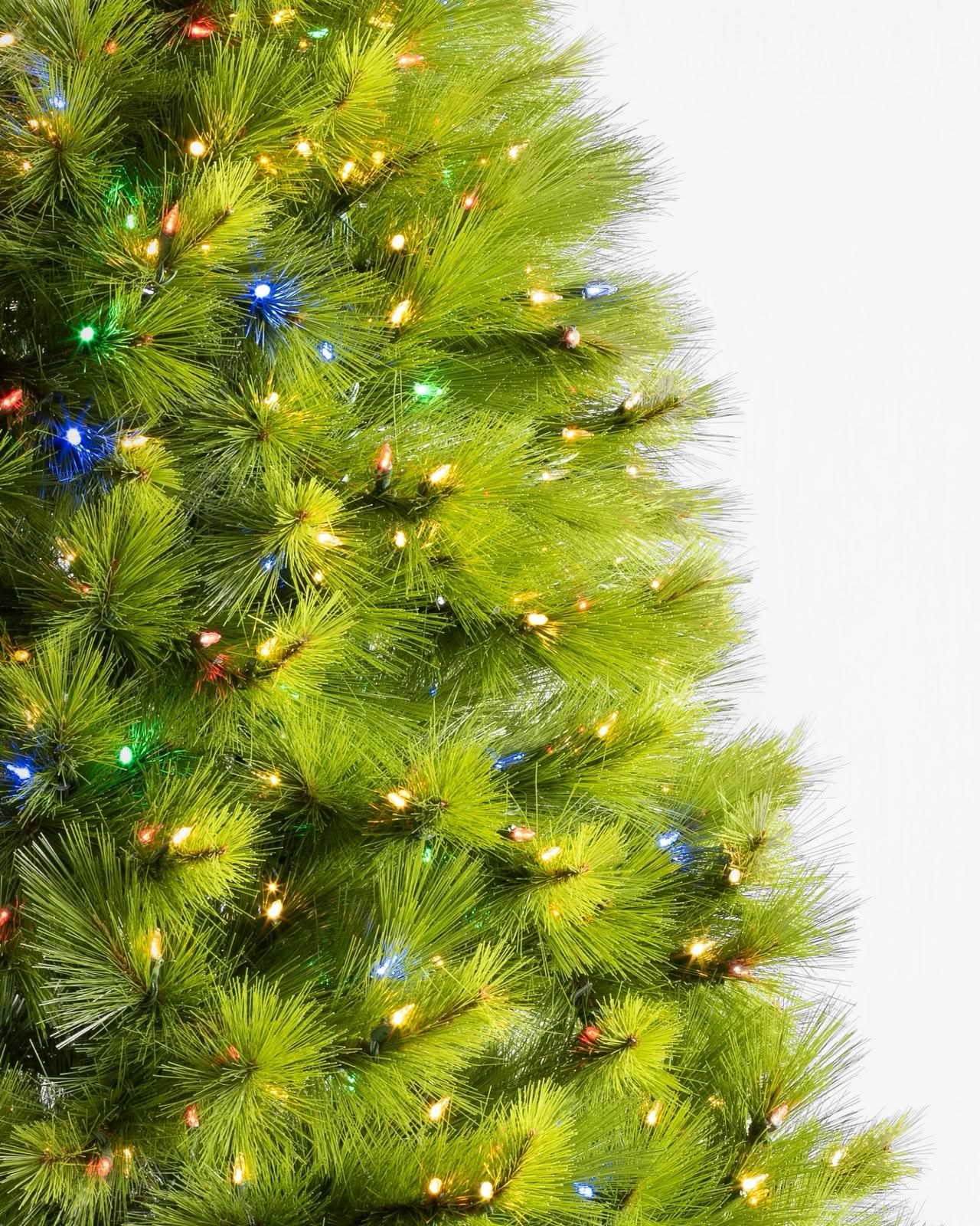 Árbol de Navidad Verde Monterey Pine con Ramas Largas, Soporte Metálico y Micro LEDs de Colores Integrados
