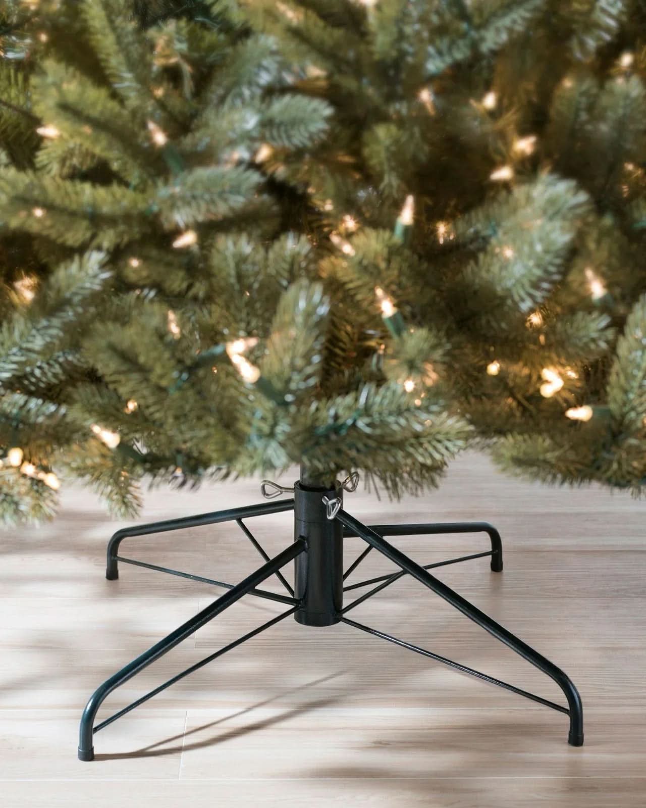 Árbol de Navidad Vermont White Spruce con Ramas Articuladas, Soporte Metálico y Micro LEDs Integrados
