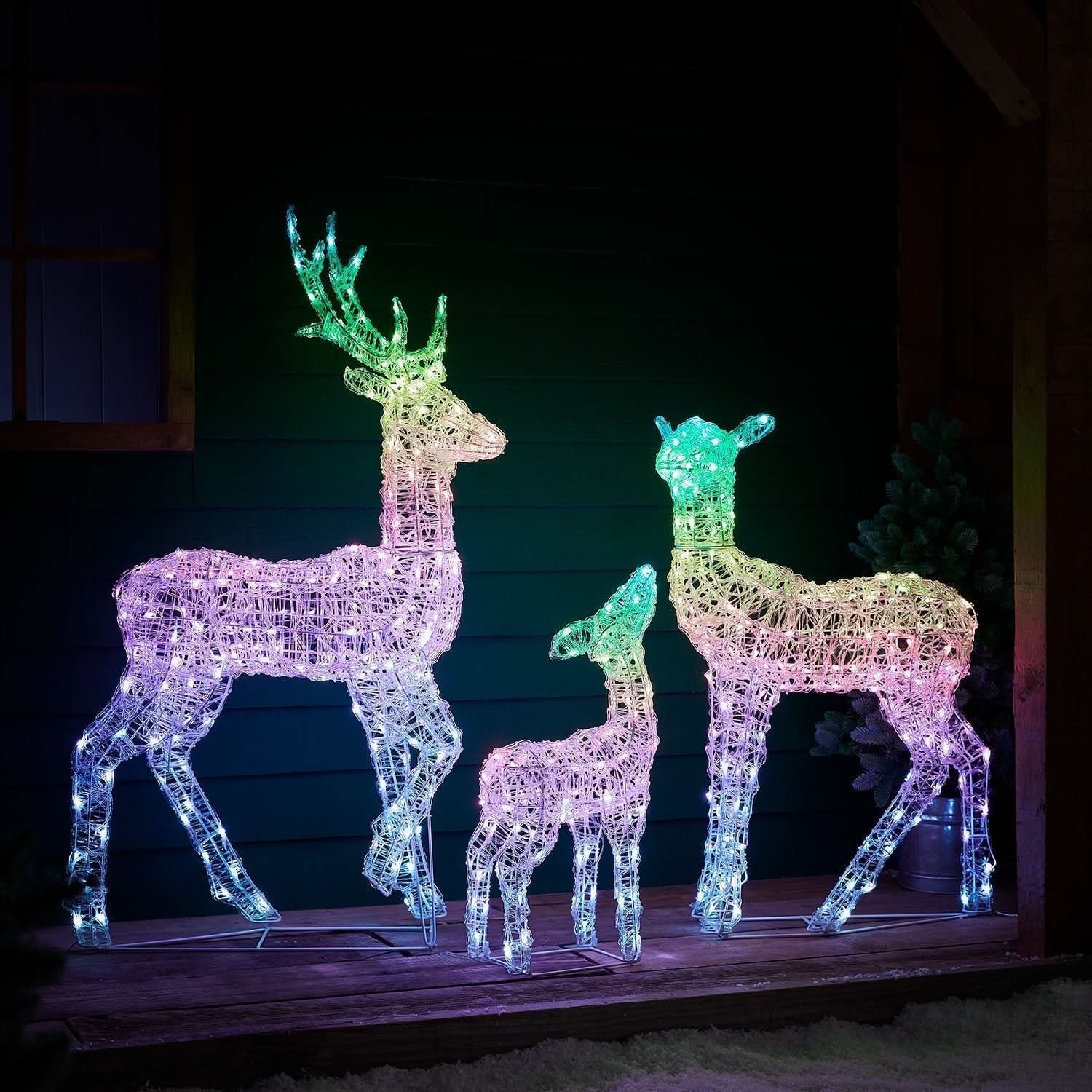 Conjunto de Renos Iluminados con LED RGB Inteligente y Control vía Wi-Fi